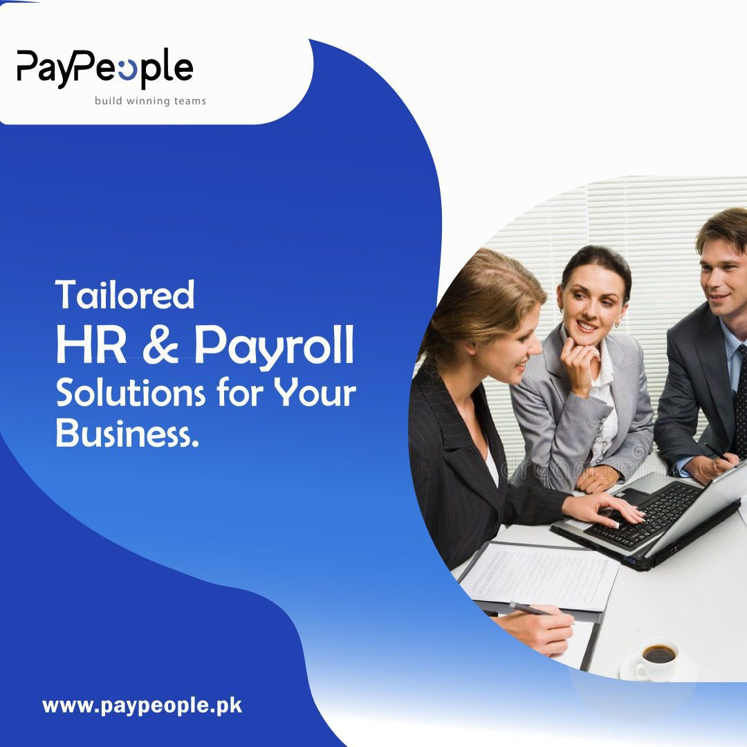 Professional hiring manager using recruitment software to customize the digital talent acquisition workflow.